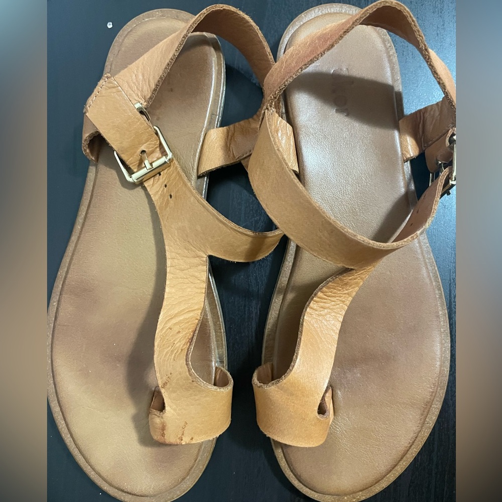 Genuine leather Sandals